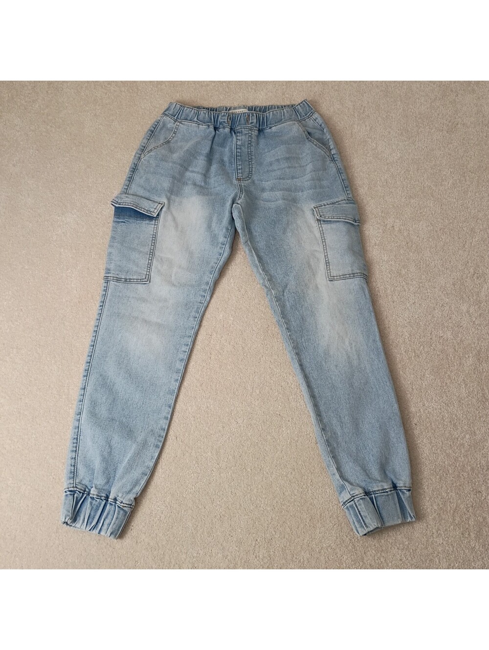 Almost Famous Joggers Womens M Blue Denim Cargo Light Wash Elastic Waist Stretch
